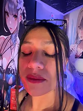 Snapshot of Im_Little chatting on 09.20.25 Im Little online show from 09.20.25