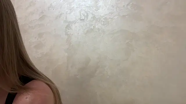 CaitlinaJayne23 online show from 11.21.25