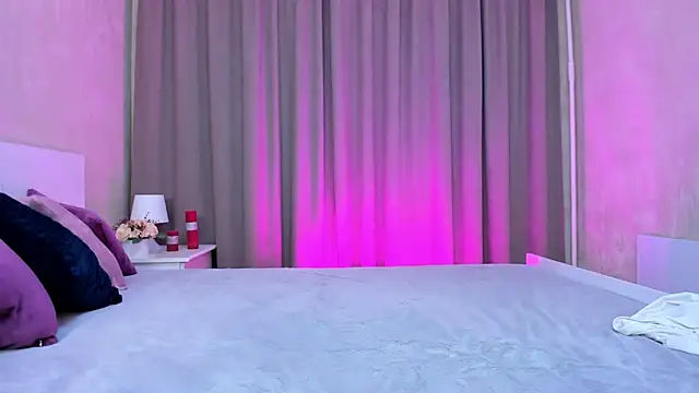 MelodyHudson online show from 01.24.25