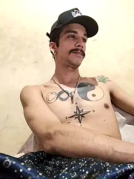 gatobranco001 online show from 03.06.25