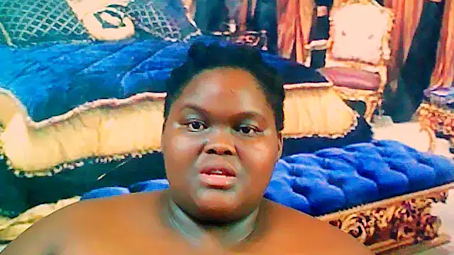 EbonyHotBuns online show from 03.13.25