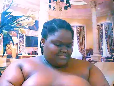 EbonyHotBuns online show from 09.17.25