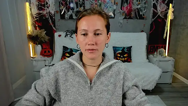 MichelleOrtis online show from 10.29.25