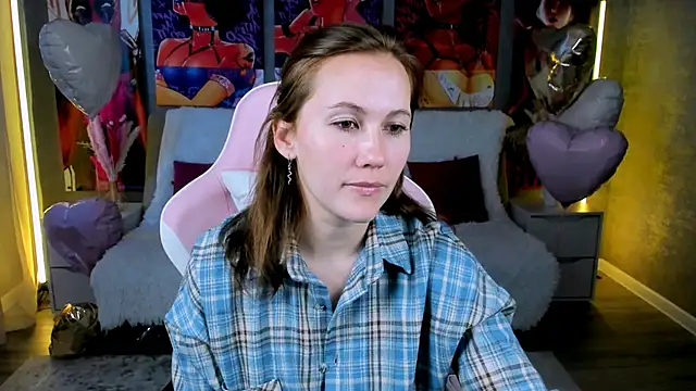 Snapshot of MichelleOrtis chatting on 03.01.26 MichelleOrtis online show from 03.01.26