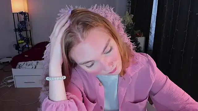 ReddHotPipper online show from 12.16.25