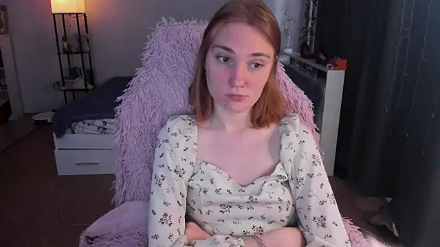 ReddHotPipper online show from 04.08.26