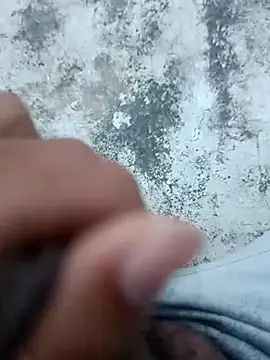 nick05inch online show from 10.24.25