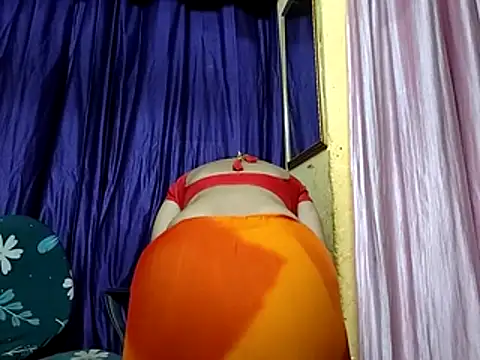 poojaxxx65 online show from 06.11.26