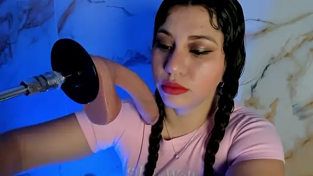 hade cute online show from 01.09.26