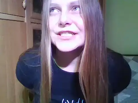 Evasapples online show from 12.27.24