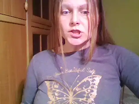 Evasapples online show from 02.15.25