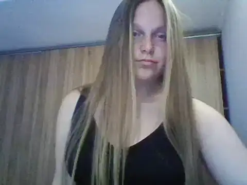 Evasapples online show from 03.14.25