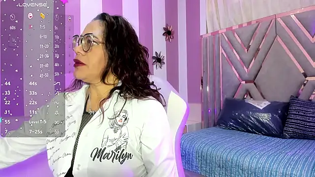 Snapshot of maria_paulac chatting on 01.24.25 maria paulac online show from 01.24.25