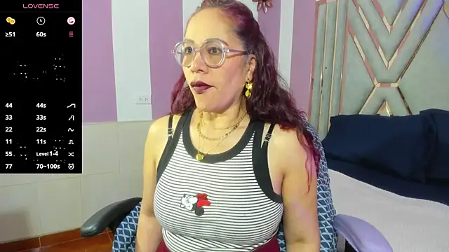 Snapshot of maria_paulac chatting on 10.01.25 maria paulac online show from 10.01.25