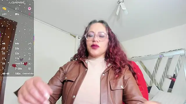 Snapshot of maria_paulac chatting on 01.11.26 maria paulac online show from 01.11.26