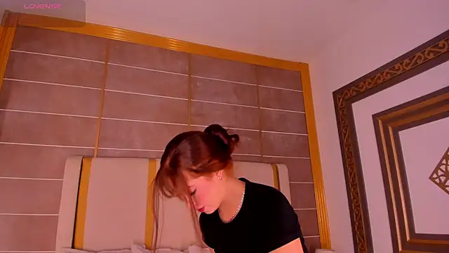 AbigailCarter online show from 10.28.25