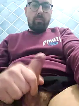 Snapshot of darione_90 chatting on 01.04.25 darione 90 online show from 01.04.25