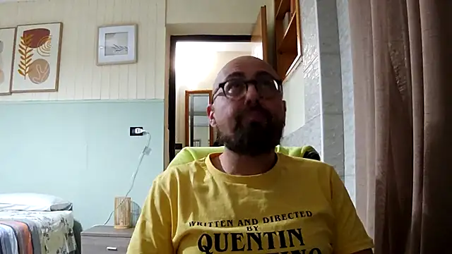 Snapshot of darione_90 chatting on 02.18.25 darione 90 online show from 02.18.25