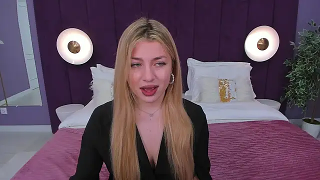 HelenaMorgan online show from 02.08.25