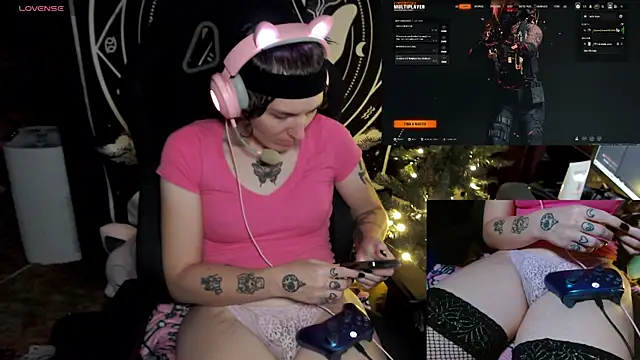 BrandiWRLD 999 online show from 12.16.24