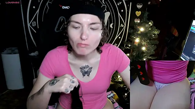 BrandiWRLD 999 online show from 12.20.24