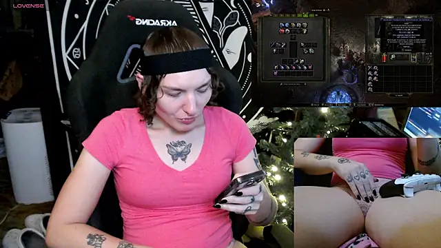 BrandiWRLD 999 online show from 01.08.25