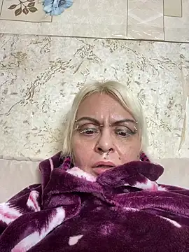 Gardener of Illusions online show from 02.21.25