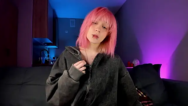 Snapshot of Gregory_Byyrd chatting on 01.16.25 Gregory Byyrd online show from 01.16.25