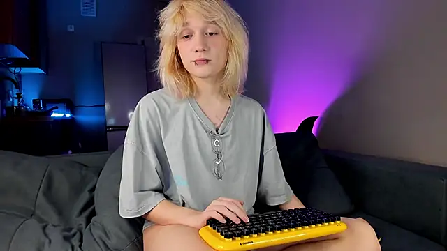 Snapshot of Gregory_Byyrd chatting on 01.23.25 Gregory Byyrd online show from 01.23.25