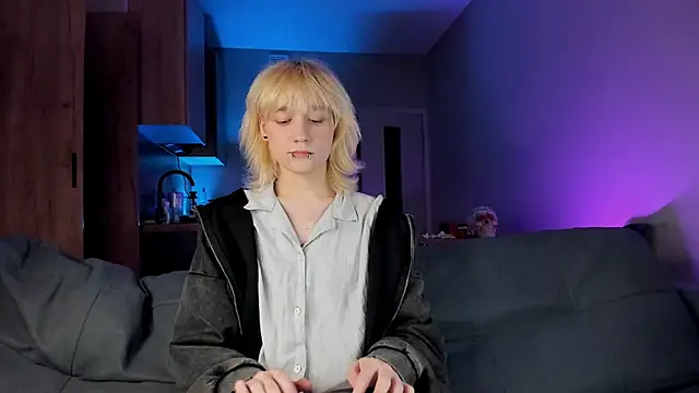 Snapshot of Gregory_Byyrd chatting on 02.22.25 Gregory Byyrd online show from 02.22.25