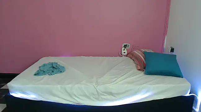 Snapshot of Albertwd420 chatting on 02.08.25 Albertwd420 online show from 02.08.25