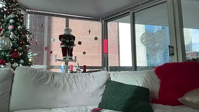 Snapshot of Graciemae_baexx chatting on 12.21.24 Graciemae baexx online show from 12.21.24