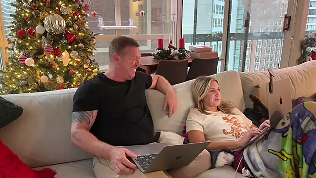 Snapshot of Graciemae_baexx chatting on 12.29.24 Graciemae baexx online show from 12.29.24