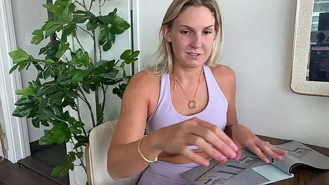 Snapshot of Graciemae_baexx chatting on 09.12.25 Graciemae baexx online show from 09.12.25