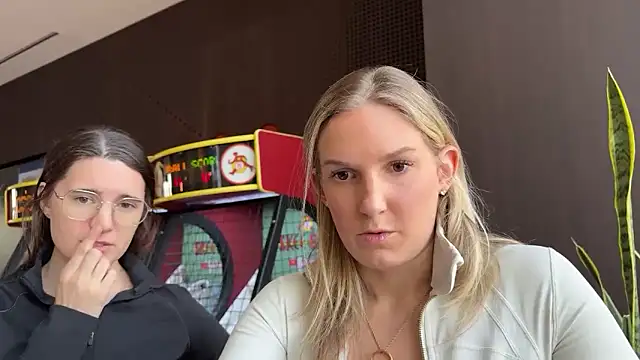 Snapshot of Graciemae_baexx chatting on 02.14.26 Graciemae baexx online show from 02.14.26