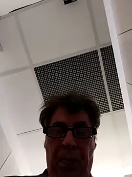 Lisak951 online show from 04.21.26