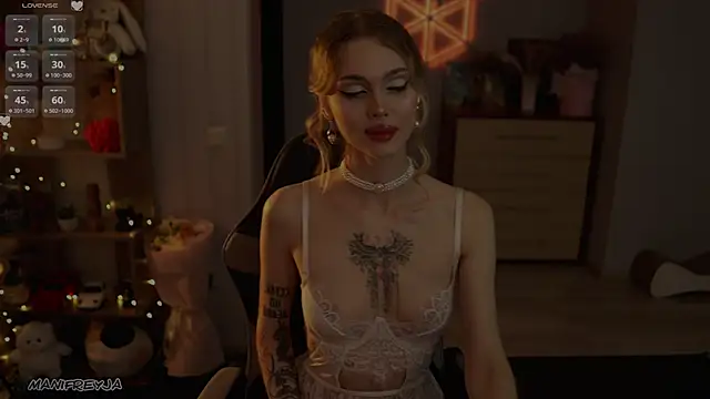 ManiFreyja online show from 10.05.25