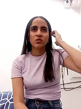 Mia Fischer online show from 09.10.25