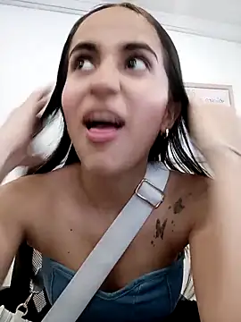 Mia Fischer online show from 10.11.25