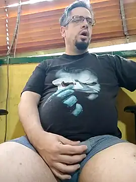 Snapshot of MrBig_2024 chatting on 01.19.25 MrBig 2024 online show from 01.19.25