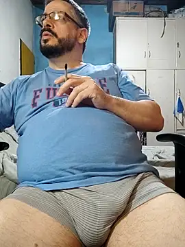Snapshot of MrBig_2024 chatting on 09.26.25 MrBig 2024 online show from 09.26.25