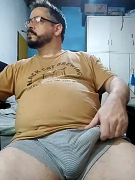 Snapshot of MrBig_2024 chatting on 09.30.25 MrBig 2024 online show from 09.30.25
