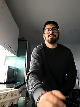 cricrimsBarcelona online show from 12.11.24