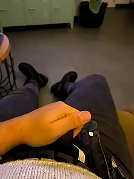 cricrimsBarcelona online show from 12.26.24