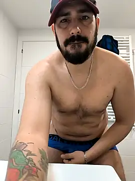 cricrimsBarcelona online show from 01.11.25