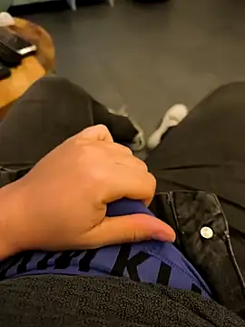 cricrimsBarcelona online show from 02.02.25