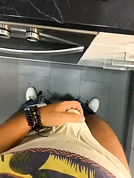 cricrimsBarcelona online show from 10.10.25