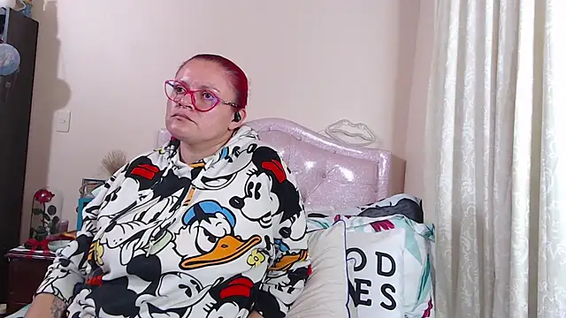 Snapshot of VickyColleman chatting on 02.23.25 VickyColleman online show from 02.23.25