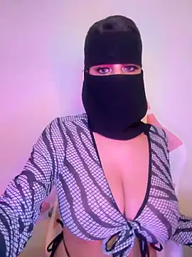 Snapshot of shanelle0 chatting on 12.11.24 shanelle0 online show from 12.11.24