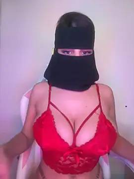 Snapshot of shanelle0 chatting on 02.13.25 shanelle0 online show from 02.13.25